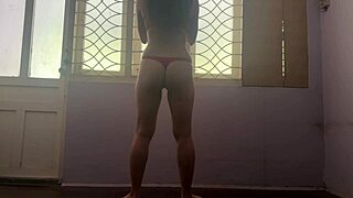 fine big ass girl does a workout at home 😊