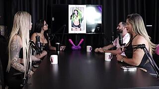 Who did she match with on Tinder? Juli Figueiró and Felipe Larrossa in sheer red!