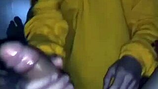 Teen Delivers Amazing Blowjob