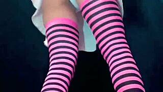 Bonneyuwu asks, 'Want to drink my urine from the bottle?'