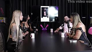 Who did she match with on Tinder? Juli Figueiró and Felipe Larrossa in sheer red!