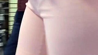 i love this mature woman's big ass