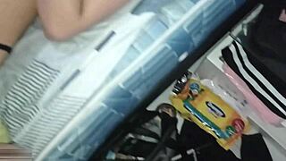 Hermanastro Pierde Su Virginidad Con Su Hermosa Hermanastra