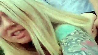 Watch this public doggystyle ending in a facial!