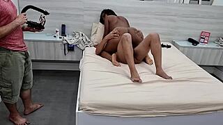 bastidores da novinha gravida fazendo dp e fodendo com varios machos em uma tarde de gravacao