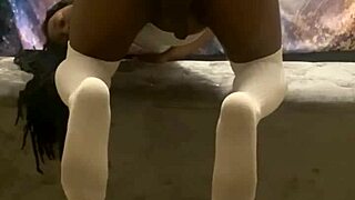 what's a memphis thick bitch doing in this threesome?