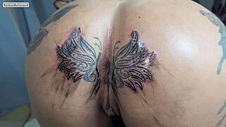 Modificando A Tatuagem Em Volta Do Meu Cu Agora Ficou Maior Que Antes