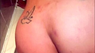 Pretty Colombian Latina Caught Bathing for Fuck