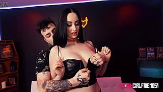 Busty Violet Voss DEVOURS COCK after intimate blowjob!