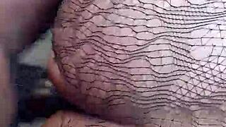 Pussy Lips Grip Dick Inside!