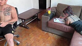 n�o vai jogar video game vai me comer gostoso