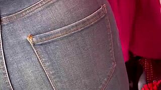 Beautiful Mexican Woman With Huge Ass In Tight Jeans At Tianguis Market