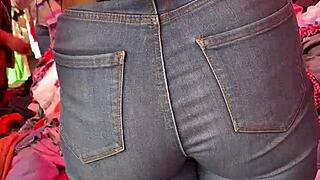 Beautiful Mexican Woman With Huge Ass In Tight Jeans At Tianguis Market