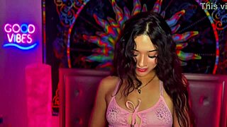 Sexy petite luxe la fox begs for creampie bbc intensely.