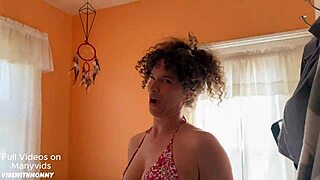 stepmom pretends to tour mtv cribs for seduction