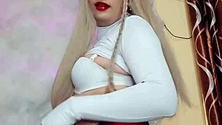 Hermosa Transexual Blanca Nieves