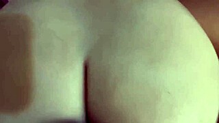 Buenos días, hermanastro! Let's play with my tantaly toy 😏