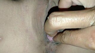 the pretty girl feels very horny when losing her virginity for the first time