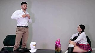 i'm the horny college student offering my pussy to the professor for a pass