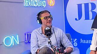 Evybubbles cosplay has multiple orgasms riding the sybian on juan bustos podcast, intriguing contrast of public and private pleasure