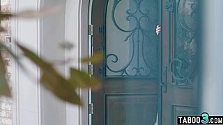 milf military wife valentina nappi gets satisfied by her hot lesbian mistress