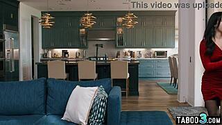 milf military wife valentina nappi gets satisfied by her hot lesbian mistress