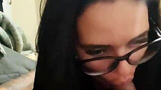 Lidi Ferrari gives several greedy blowjobs to the big dick