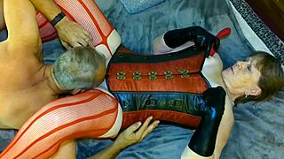 Steampunk Granny Feels Intense Fingering And Cunnilingus Orgasm