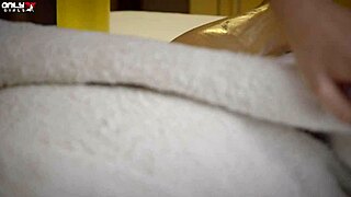 Does missy luv enjoy massage and lesbian sex with zazie skymm?