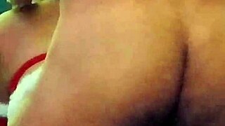 Morning Fuck With Santa! Latina Brunette Shakes Ass In Bedroom