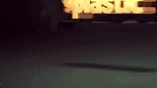 Emme White and Giovana Bombom fuck in hotel room