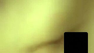 Indian girl intensely fingers herself on video call