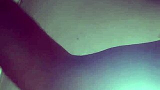 i am 19 years old wife with big ass and big tits