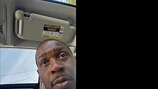 What about this hood white chick's feet?