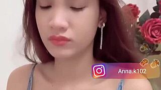 instagram anna k102 shows her flat chest in casual pose