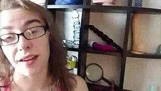 Ever tried foot fetish sexting? This compilation has jerk off instructions.