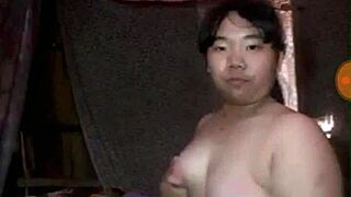 em gai performs show starme with vietnamese charm