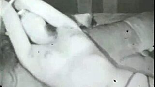 Vintage Bondage Hides My Secret Life