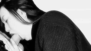 Real amateur intensely deep throats huge cock on xvideos