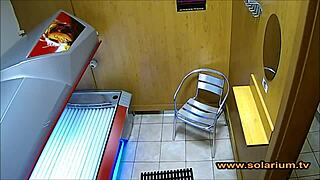 Solarium Cam Beautiful Woman Masturbates on the Solarium