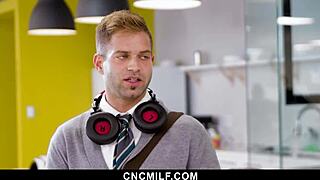 Intense Office Freeuse Fucking Sessions