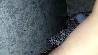 chatting with my chilean friend who has a captivating and lively personality