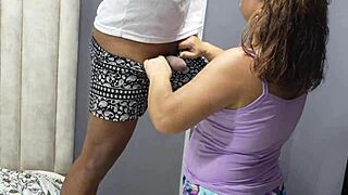 Hot Mature Colombian Latina Mommy Seeks Delicious Cock Part 1