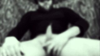 bad wolf28 actively performs masturbation and penis massage in homemade setting