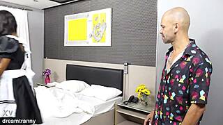 Young trans maid Kauany Thayna plows the lucky guest with bareback blowjob!