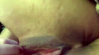 Pretty amateur vibrates her swollen pussy