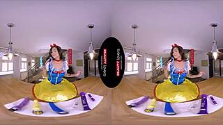 Snow Wild: Horny Cunt in Realitylovers Parody