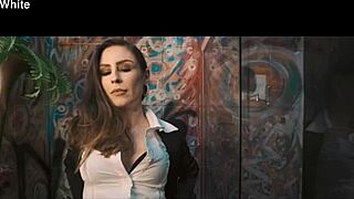 I filmd Emme White in privte for this 2019 versin, she's so sexy