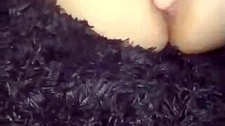 Jugando En Mi Habitacion Con Un Dildo