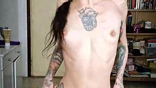 Thin super skinny extra small 18+ unleashes super squirt orgasm